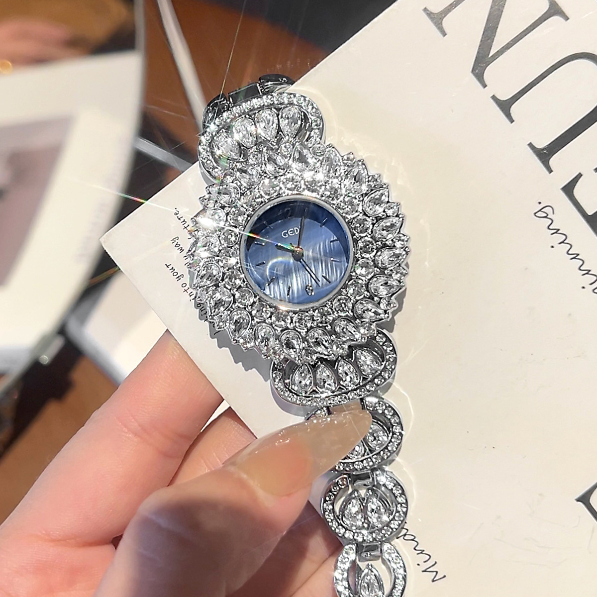 Luxury Watch Lady - UTHAI CQ443 Fashionable Luxury Starry Sky