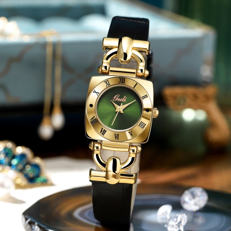 UTHAI L0031 Fashionable Women  - Luxury Watch Lady 评论和价格