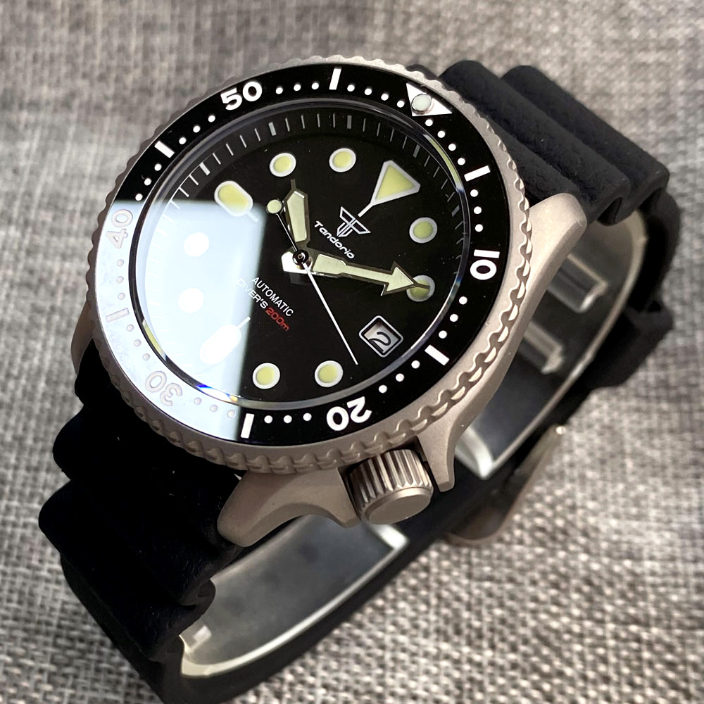 Titanium Diver NH35A Black Aut - Titanium Sport Watch 评论和价格