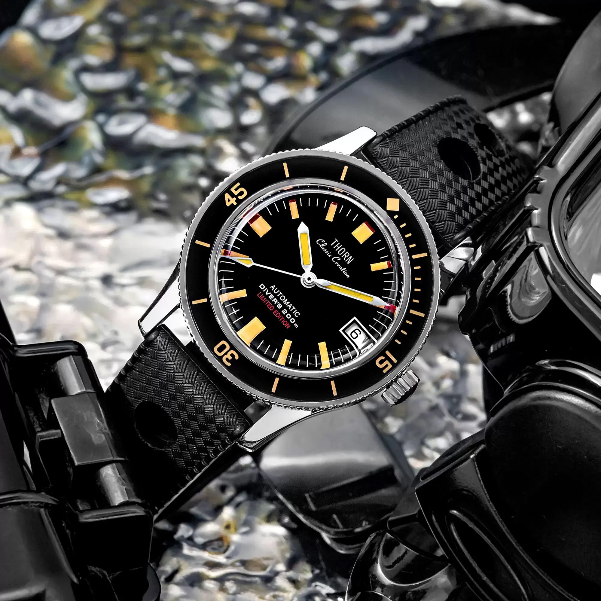 Thorn T006 Vintage Watch 50-Fa - Titanium Sport Watch 评论和价格