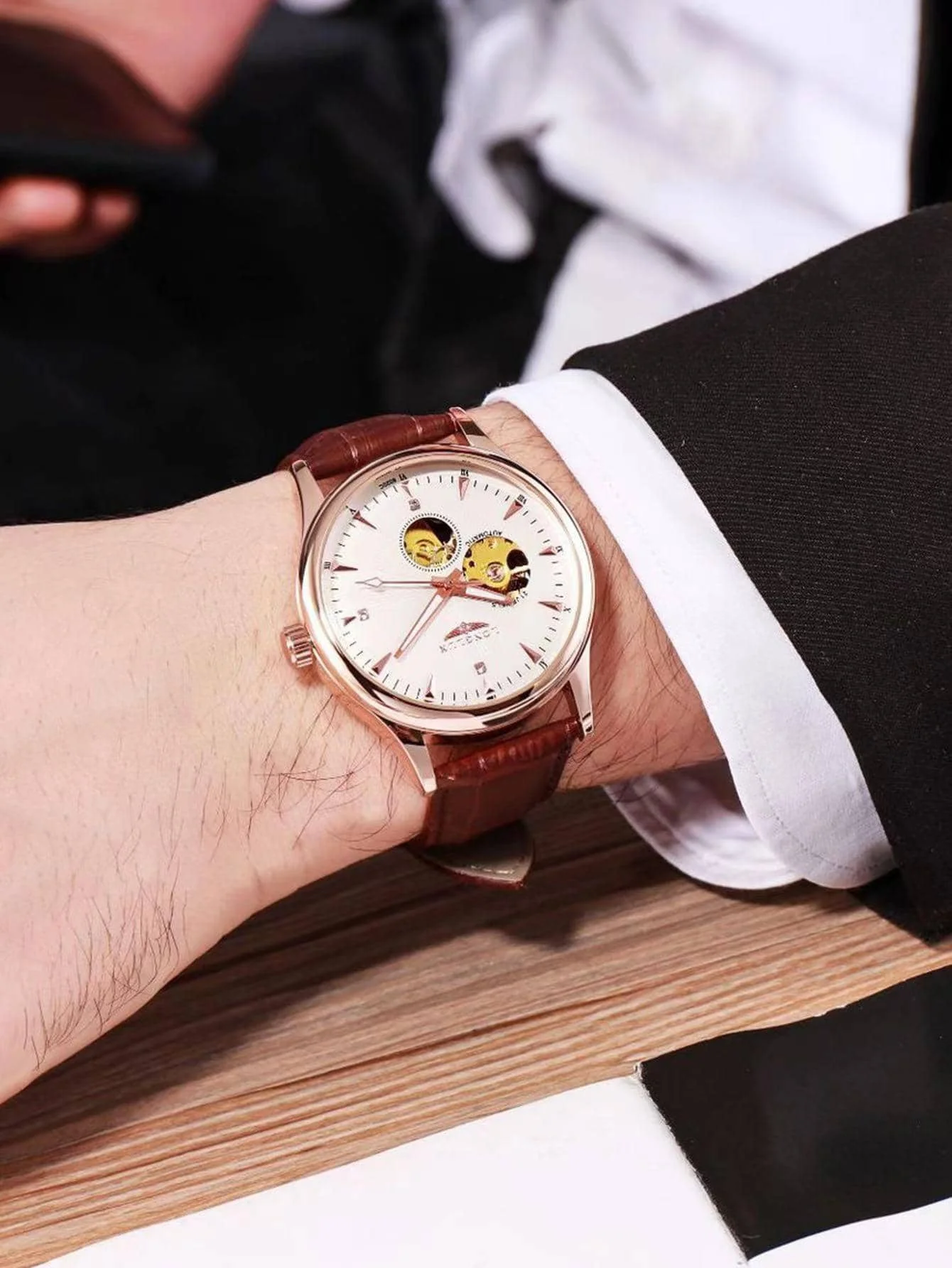 LONGLUX Automatic Watch Elegan - Patek Philippe Watch Nautilus 评论和价格
